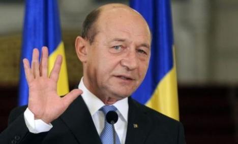 Băsescu, prima ieşire pe tema protestelor: voi avea o intervenţie cu românii 